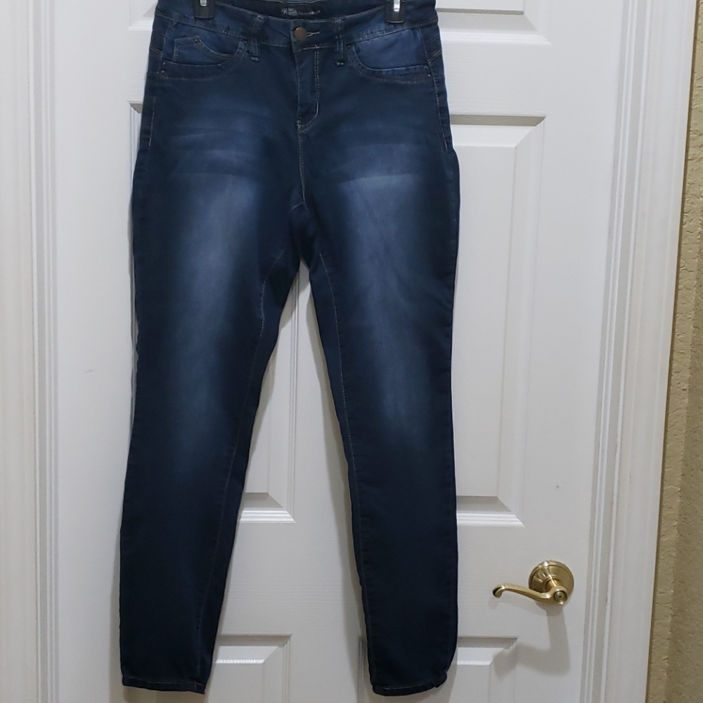Royalty Women's Size 10 Stretch Jeggings